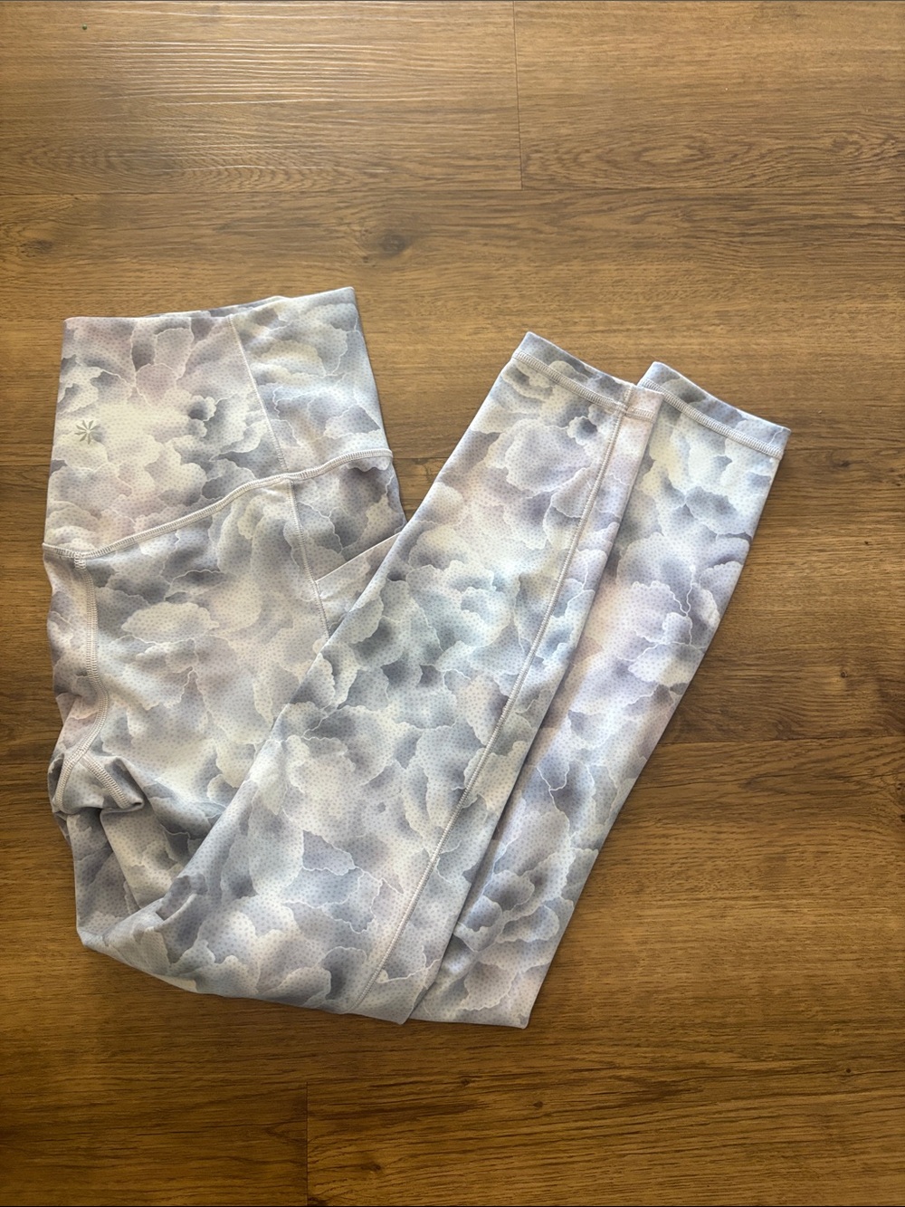 ATHLETA Women’s Floral Print Leggings in Light Pastel